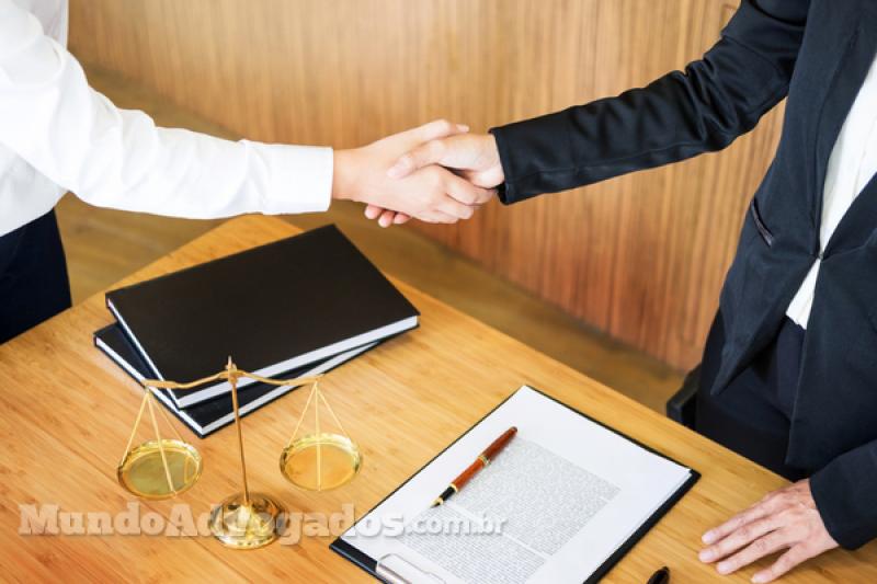 shutterstock-1117999253_ai1